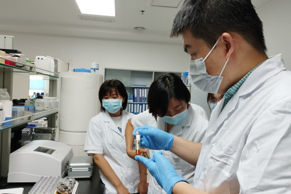 解放軍960醫(yī)院購(gòu)買優(yōu)云譜多通道梯度PCR儀